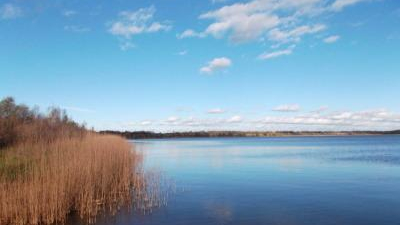 Badestrand von Deutzen mitten im Leipziger Neuseenland.jpg Badestrand von Deutzen mitten im Leipziger Neuseenland.jpg