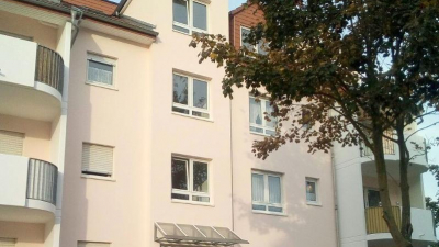 Dachgeschoss und voll ausgebautem Kellergeschoss Dachgeschoss und voll ausgebautem Kellergeschoss