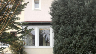 mit 4 Zimmern auf einer Wohnfläche von ca. 115 m² mit 4 Zimmern auf einer Wohnfläche von ca. 115 m²