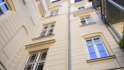 das aus Vorder- und Hinterhaus das aus Vorder- und Hinterhaus