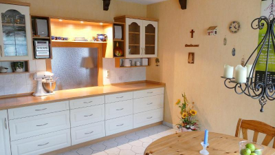 Im Erdgeschoss dominieren die gemütliche Küche Im Erdgeschoss dominieren die gemütliche Küche