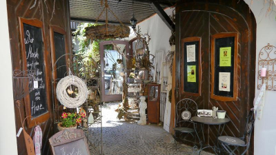 mit hervorragender Infrastruktur und weltoffenen Bürgern. mit hervorragender Infrastruktur und weltoffenen Bürgern.