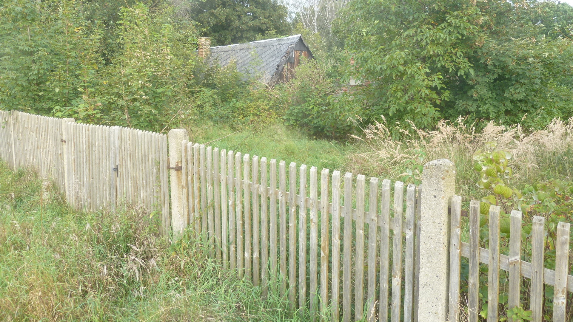 befindet sich im Außenbereich befindet sich im Außenbereich