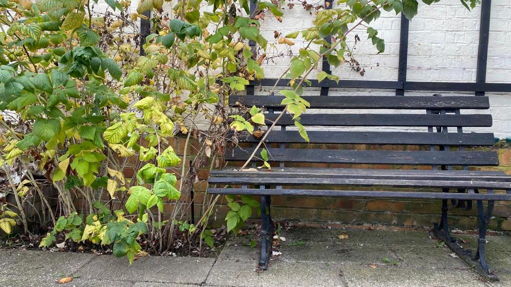 Zum Verkauf steht ein im Jahr 1916 erbautes, Zum Verkauf steht ein im Jahr 1916 erbautes,