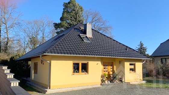 31_nachhause-immobilien_19e3cd50-b07e-4fc1-a069-af5306629195_bild Reserviert ... Ein moderner Wohntraum mit Swimmingpool, Ausbaureserve und großem Garten
