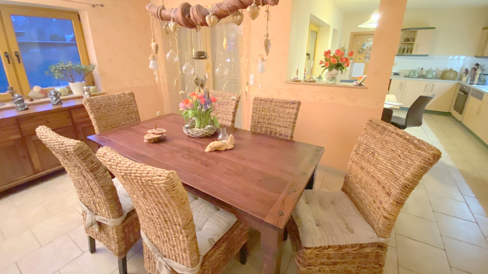 40_nachhause-immobilien_63e1fd4c-2de9-4e72-8fc6-e6f4222a0310_bild Reserviert ... Ein moderner Wohntraum mit Swimmingpool, Ausbaureserve und großem Garten