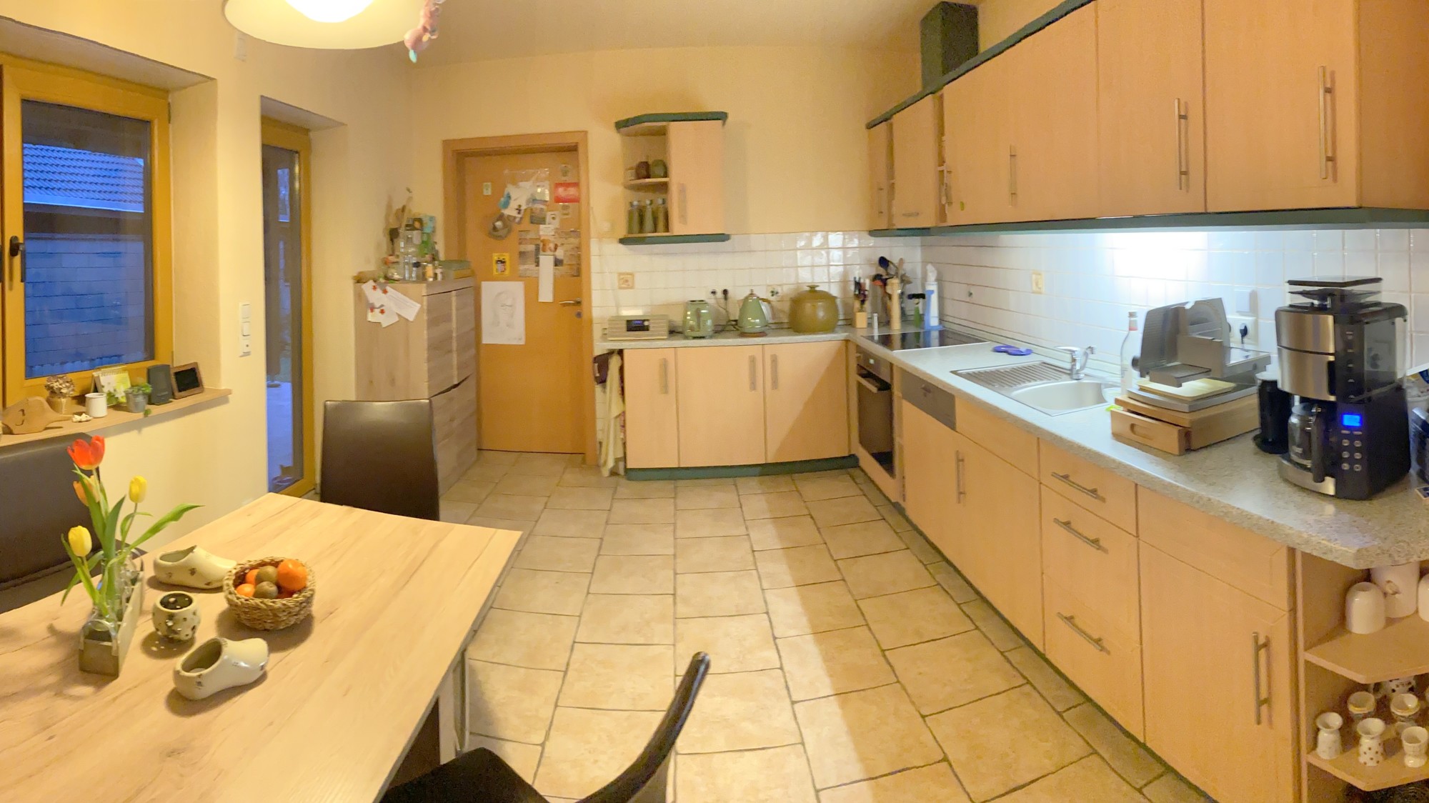 46_nachhause-immobilien_5b30eed9-7be9-4752-a608-e356bf92a992_bild Reserviert ... Ein moderner Wohntraum mit Swimmingpool, Ausbaureserve und großem Garten