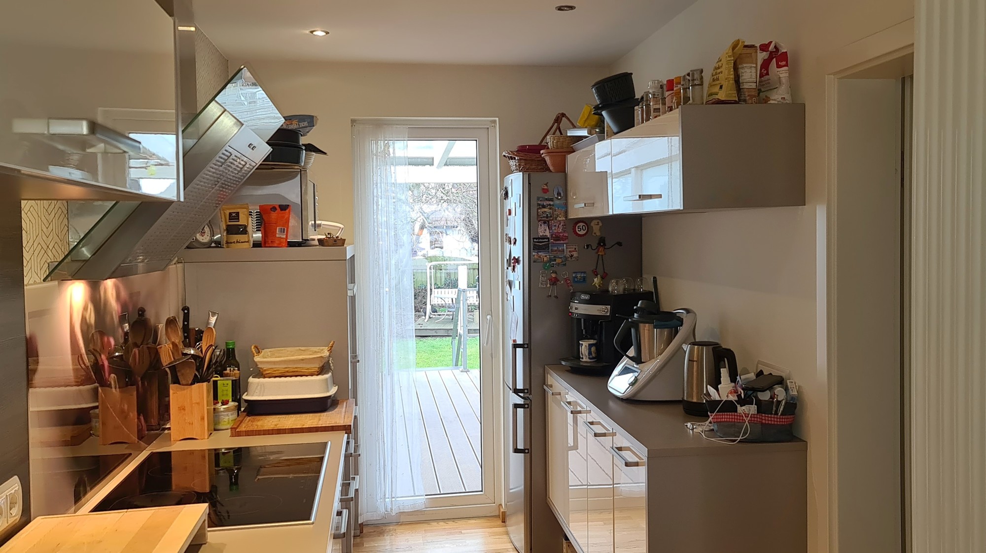 erbautes, dreigeschossiges Einfamilienhaus erbautes, dreigeschossiges Einfamilienhaus