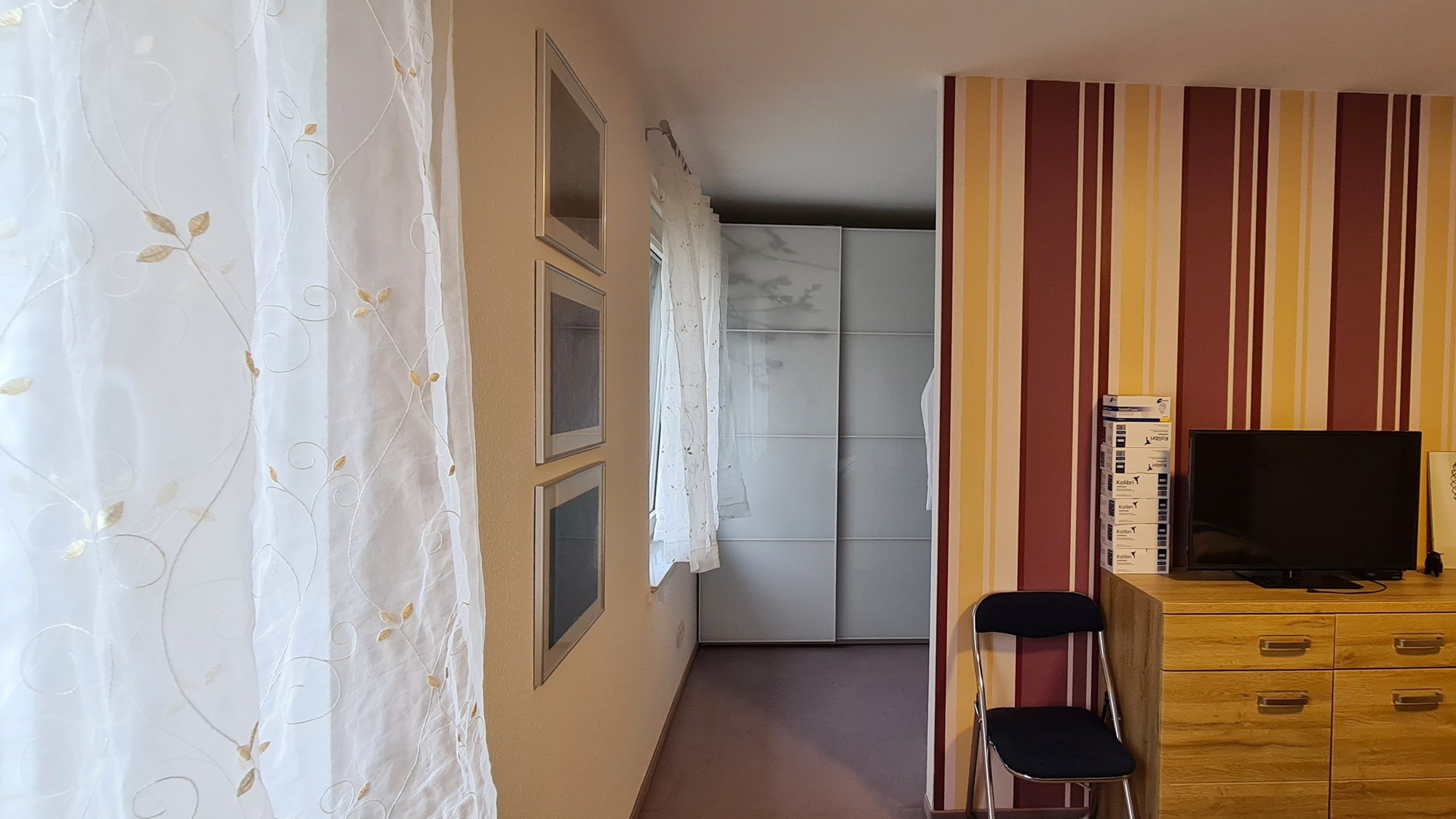 großes Grundstück, das allseitig ist. großes Grundstück, das allseitig ist.