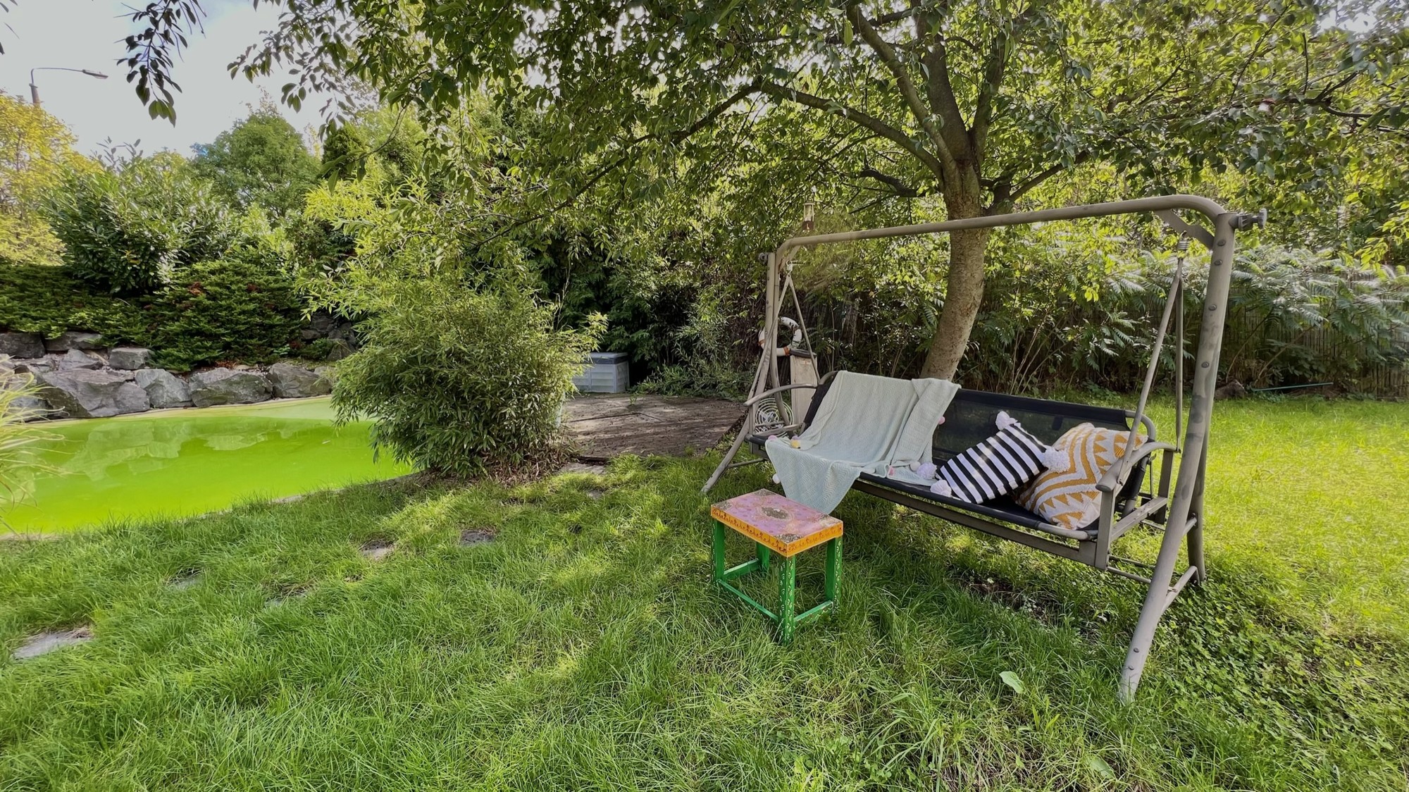 10_nachhause-immobilien__43759_bild Kaufen, Einziehen, Wohnen ... Modernes Haus mit Einliegerwohnung, Sauna und Swimmingpool