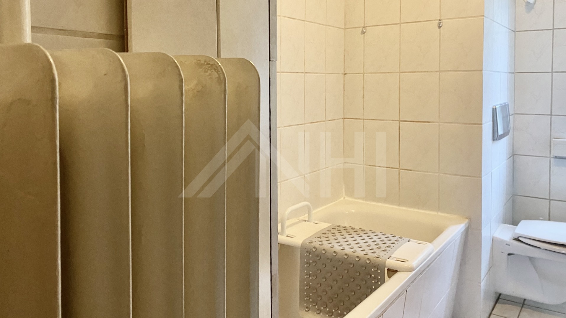 16_nachhause-immobilien_0f388d37-99d8-4ca6-89a1-94117b518881_bild Gartenstadt und Industrieromantik ... Zweifamilienwohnhaus mit viel Potential