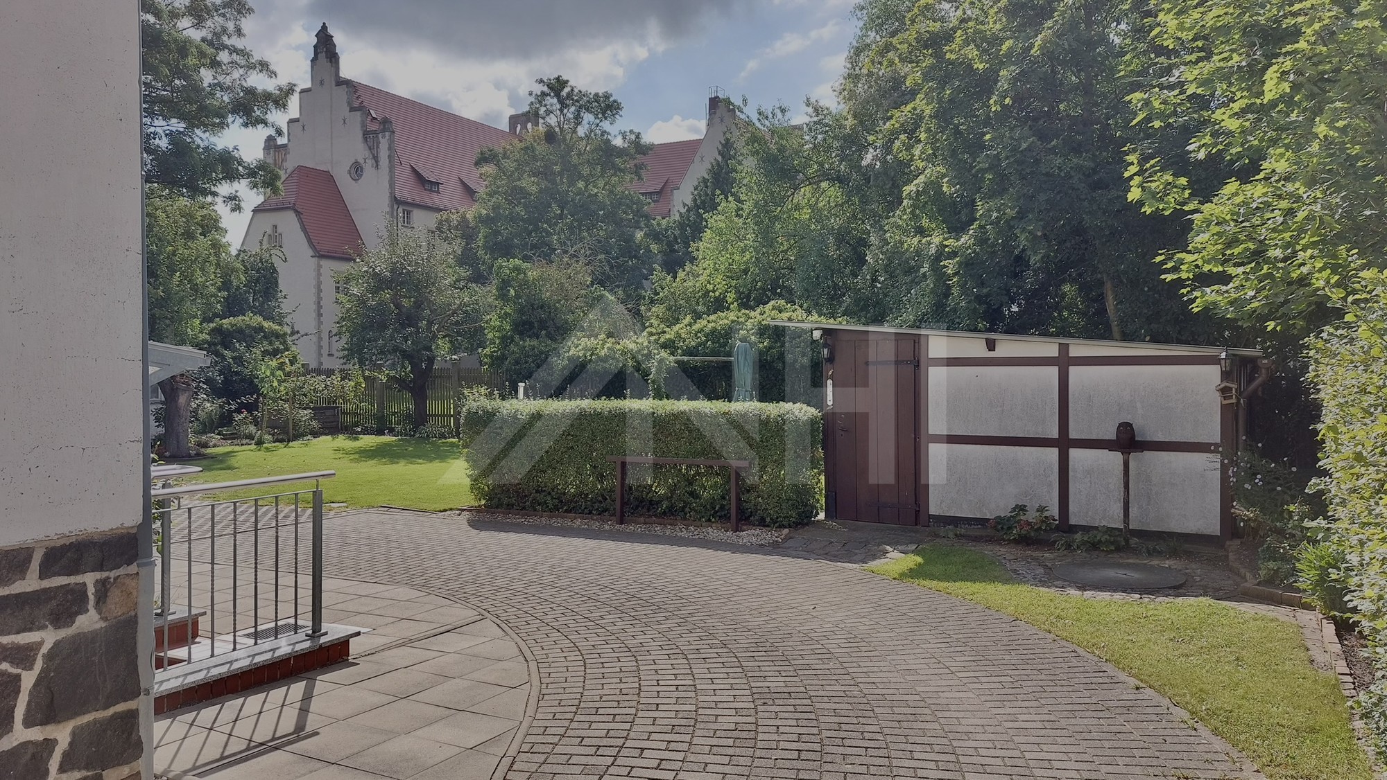 04_nachhause-immobilien_2e7d4ec5-799e-4670-bcb0-beedd521eb85_bild Charmant, kultig und vielfältig ... Mehrfamilienwohnhaus an der Elbe im Osten des Bundeslandes Sachsen-Anhalt