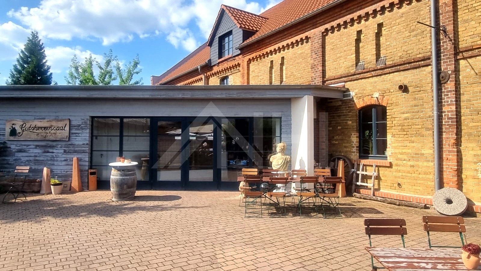 der Gutsherrensaal , der Gutsherrensaal ,